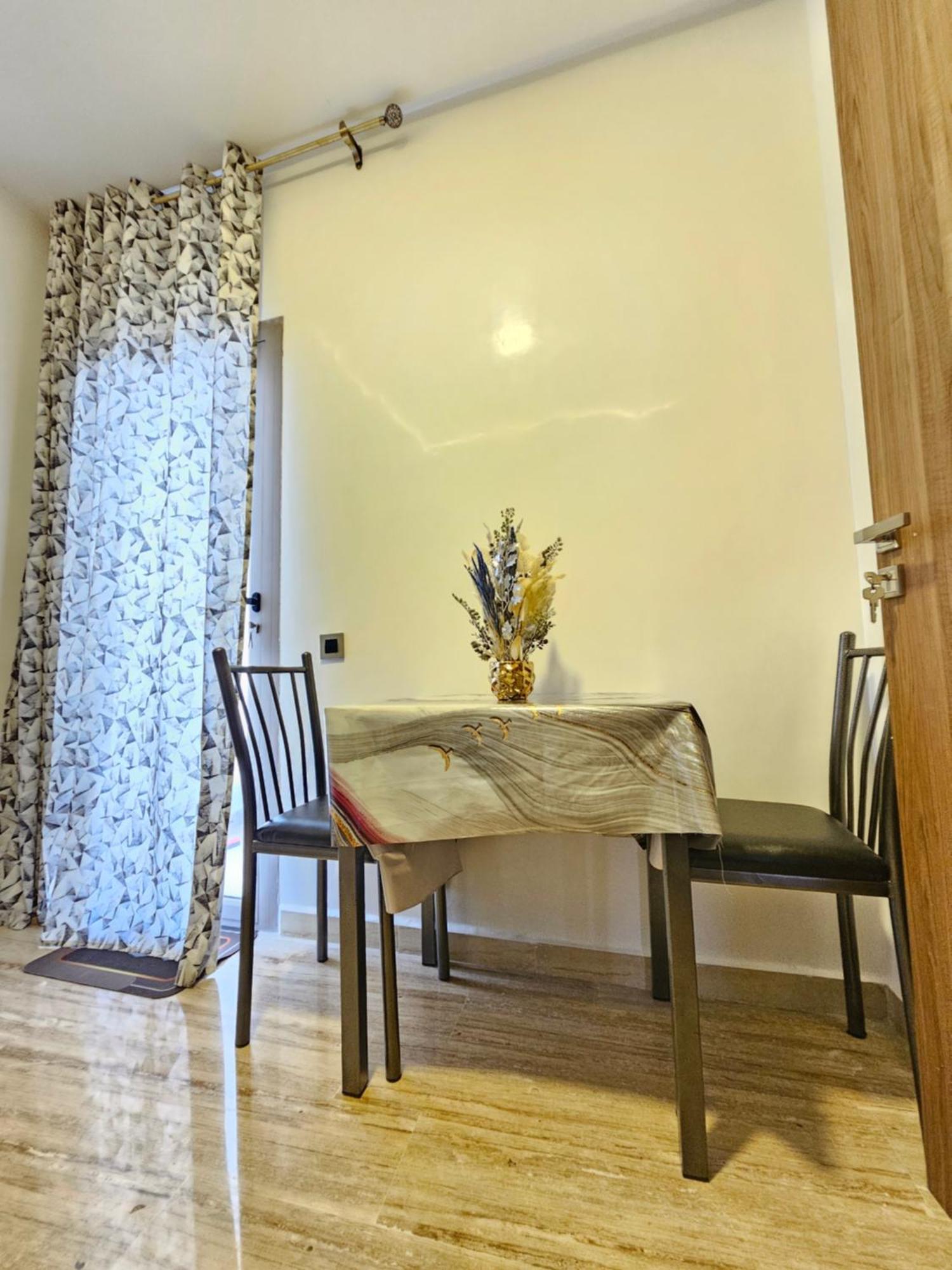 Mia Appartement N2 - Elegance, Confort Et Serenite Casablanca Exterior photo